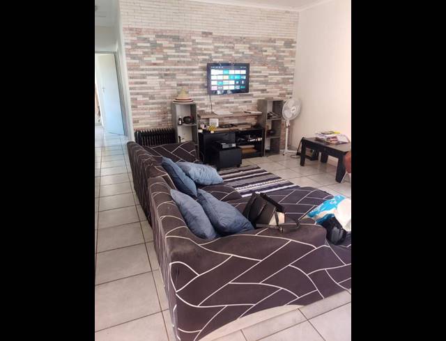 3 BEDROOM APARTMENT FOR SALE IN GROBLERPARK